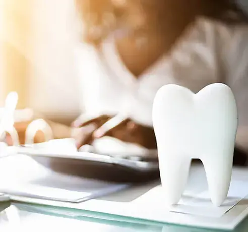 dentists-desk-492x462